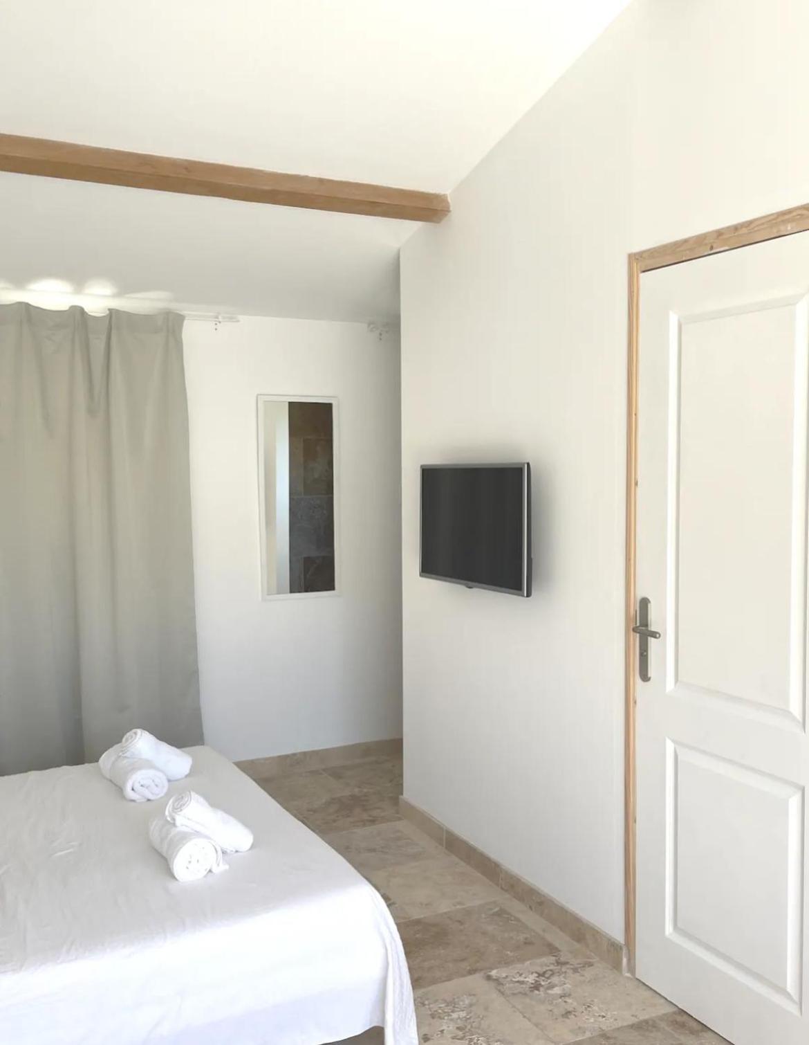 Havre De Paix Climatise Vers Gordes - Spa & Nature Beaumettes Exterior photo